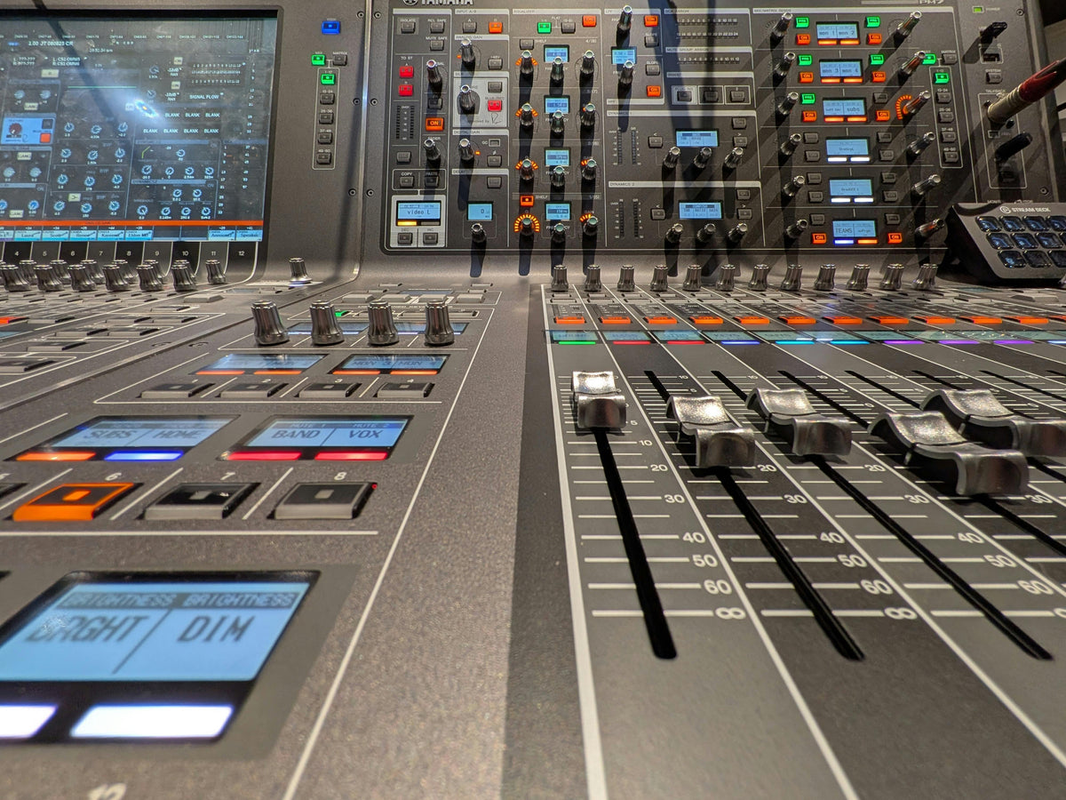 Audio & Broadcast Equipment